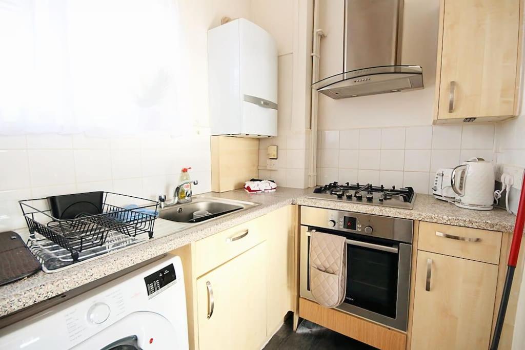 Comfy 1Br Flat V Close To Euston And Regent'S Park Лондон Экстерьер фото